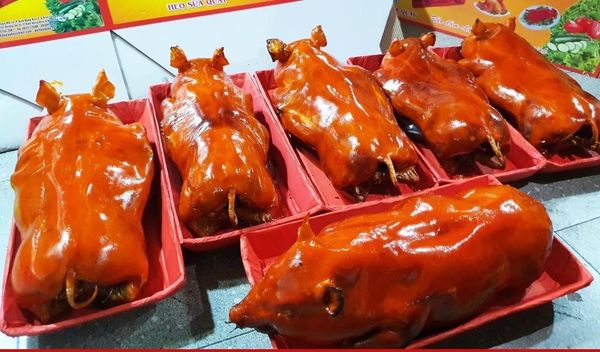 5+ địa chỉ bán lợn sữa quay tại Hà Nội 2
