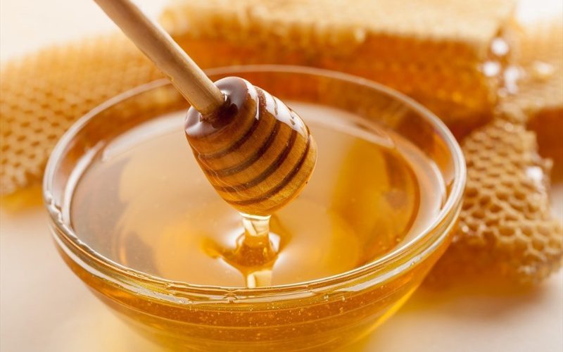 Mật ong rừng có độ sánh cao hơn so với mật ong nuôi